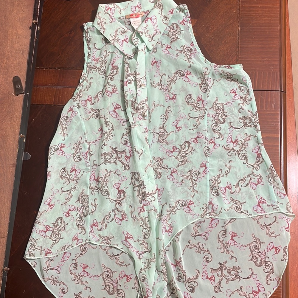 Body Central sheer, collared, button down tank